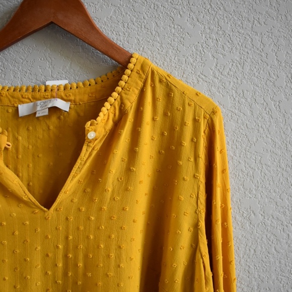 Sz 16 | loft | lacy dotted keyhole top - Picture 8 of 8